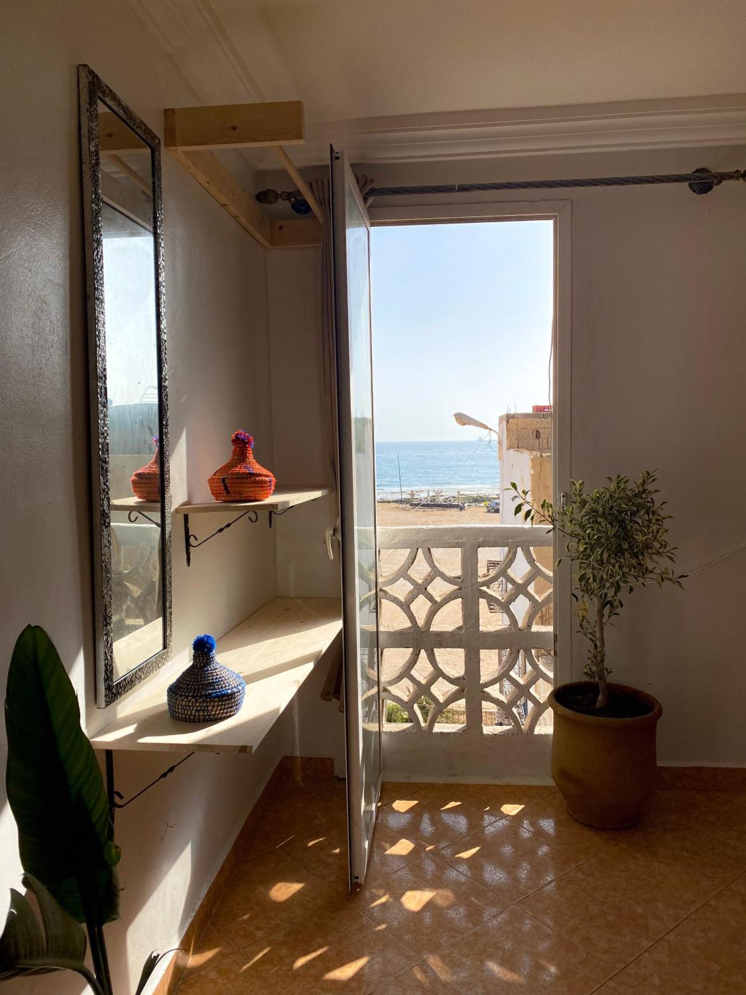Amazigh Surf House Otel Agadir Dış mekan fotoğraf