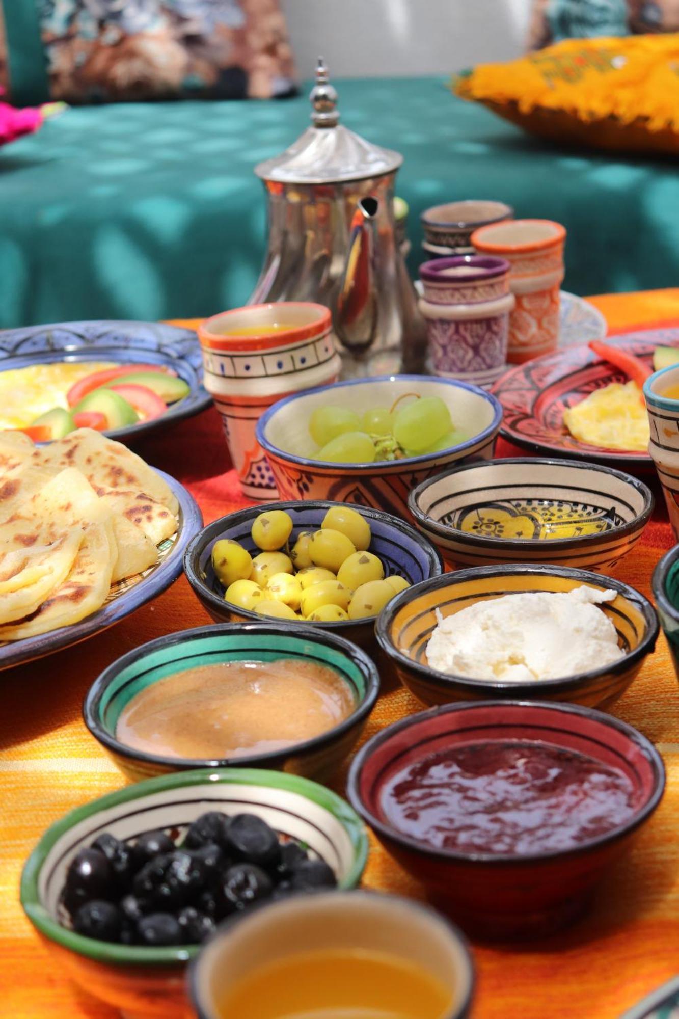 Amazigh Surf House Otel Agadir Dış mekan fotoğraf