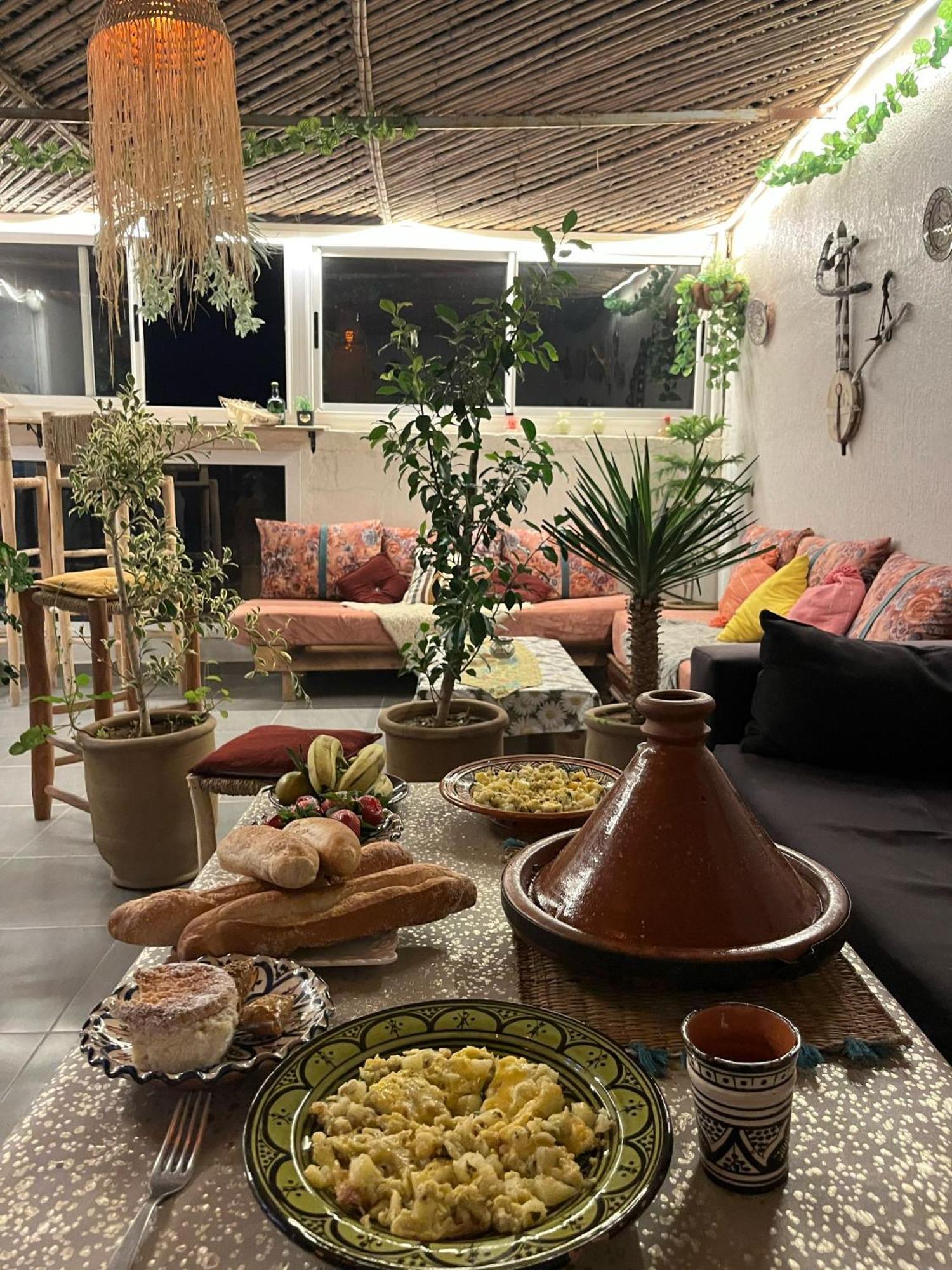 Amazigh Surf House Otel Agadir Dış mekan fotoğraf